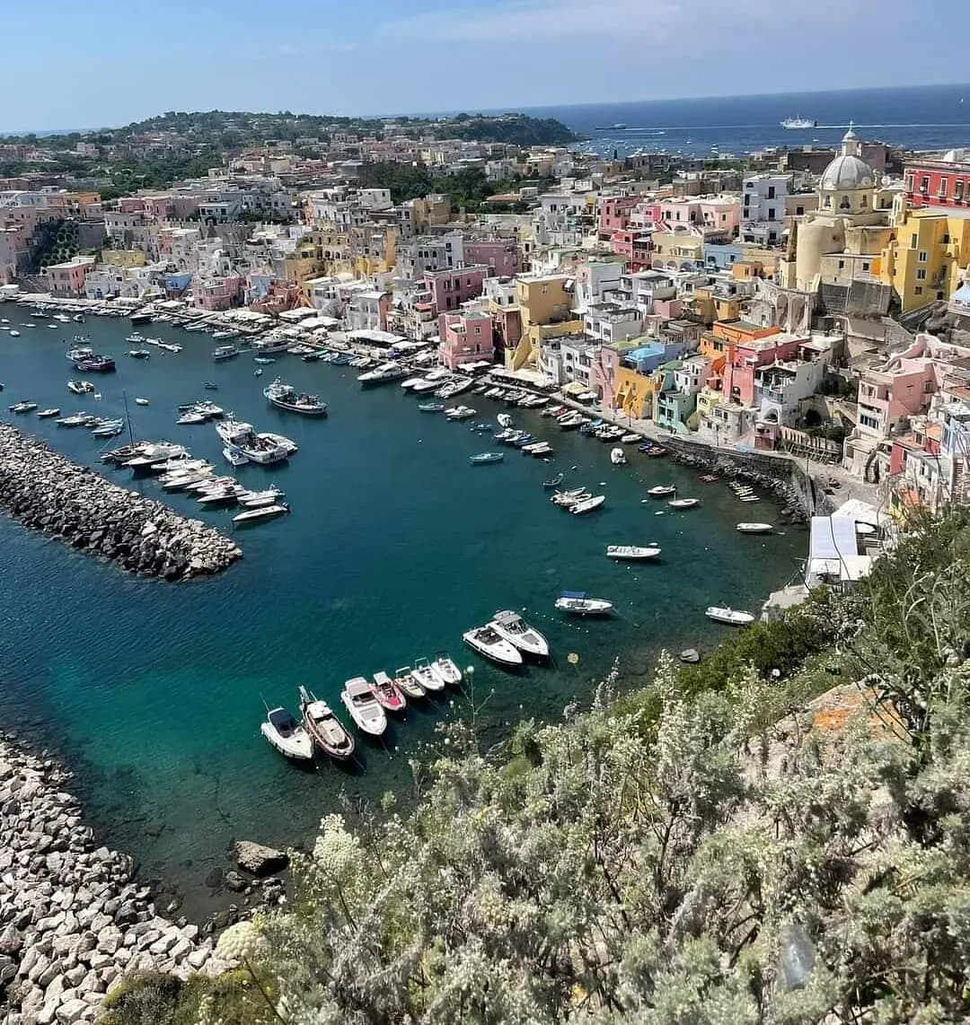 Marina Chiaiolella - Procida